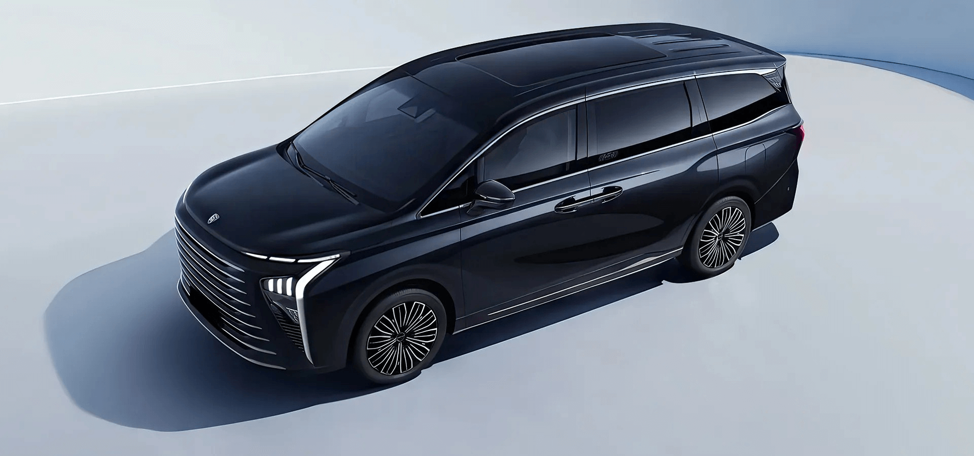 V9 PHEV forthing